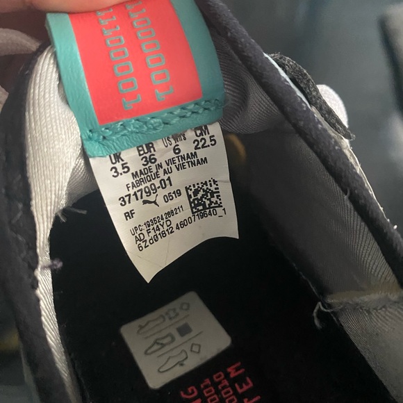 Puma sneakers - Picture 3 of 5